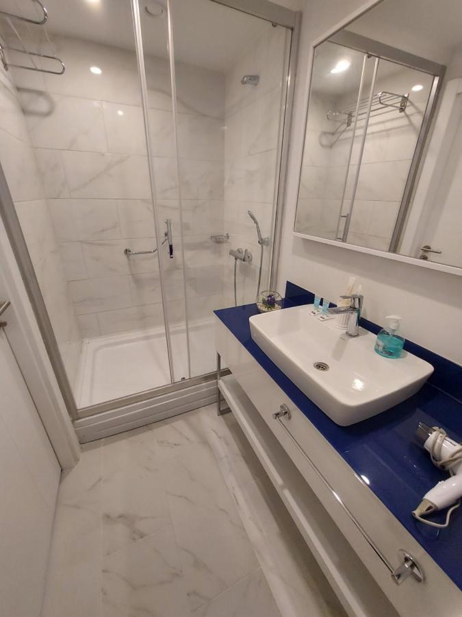 Номера На Высоких Этажах 24,31 Apartment Batumi Exterior photo